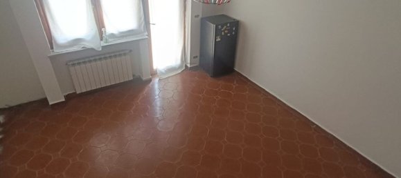 4 rooms Apartment in Celle Ligure, Italy No. 8728 2