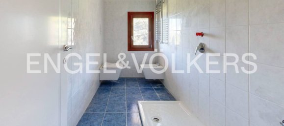 Дом с 3 спальнями в Сан Бенедетто Валь ди Самбро, Италия № 274597 33