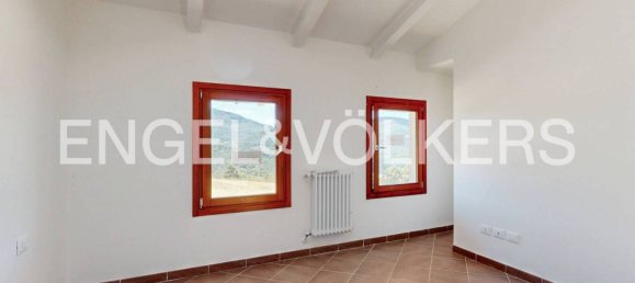 Дом с 3 спальнями в Сан Бенедетто Валь ди Самбро, Италия № 274597 14