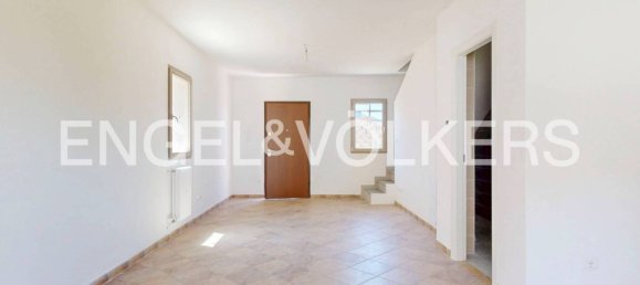 Дом с 3 спальнями в Сан Бенедетто Валь ди Самбро, Италия № 274597 5