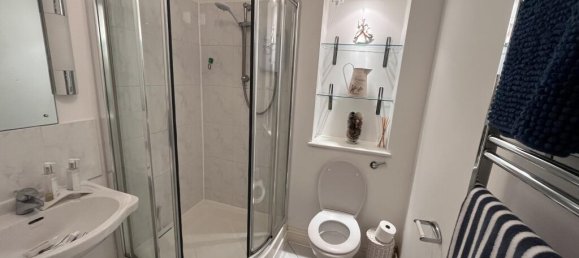 2 bedrooms Apartment in Beckenham, United Kingdom No. 967 11