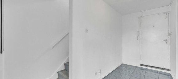 2 chambres Appartement à London, United Kingdom No. 3655 8