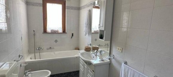 5-Zimmer Wohnung in Corsano, Italy, Nr. 74183 11