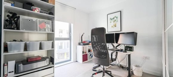 Квартира с 3 спальнями в Боу, Великобритания № 11724 2