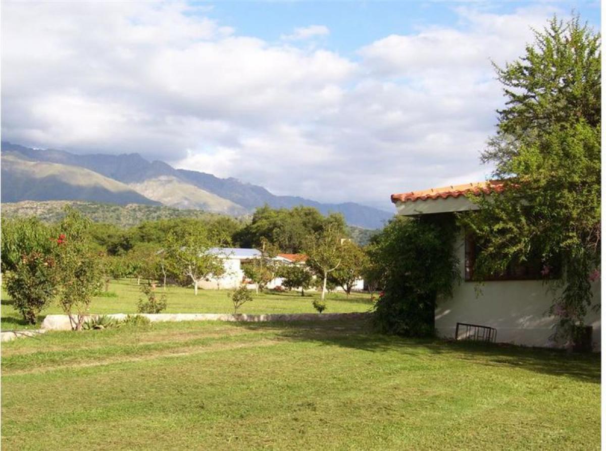 10 bedrooms House in Cordoba, Argentina No. 55398