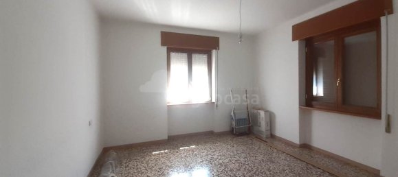 Дом с 10 комнатами в Клузоне, Италия № 86655 11