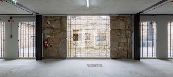 1628m² Building in Porto, Portugal No. 146089 20