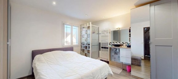 4 bedrooms House in Montfermeil, France No. 354710 6