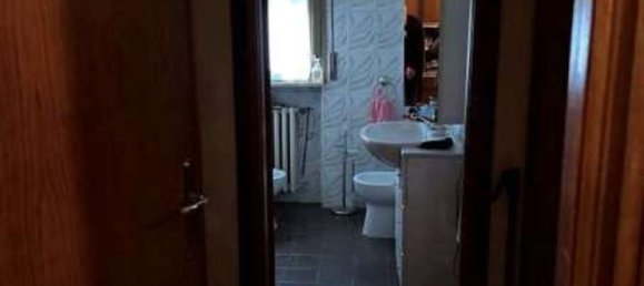 Квартира с 4 спальнями в Верчелли, Италия № 364501 13