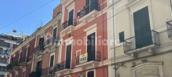3 bedrooms Apartment in Bari, Italy No. 124653 17