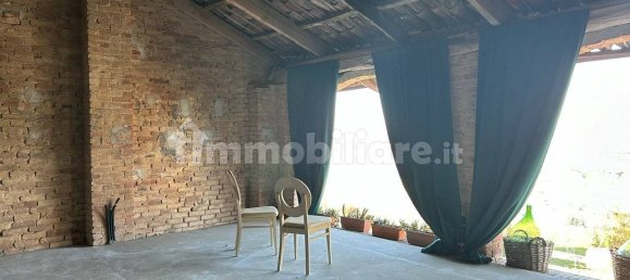 Дом с 4 спальнями в Сан Дамьяно д'Асти, Италия № 137804 9