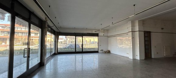 Casa de 10 habitaciónes en Capriolo, Italy No. 149642 25