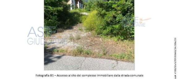 2 bedrooms House in Scoppito, Italy No. 352844 10