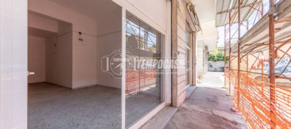 Imóvel comercial de 1 divisão em Rome, Italy N.º 293162 11