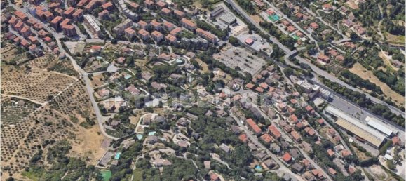 3 غرف نوم فيلا في Perugia, Italy رقم 108904 15