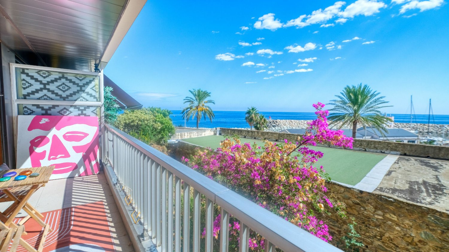 Apartamento de 4 dormitorios en Ville-di-Pietrabugno, France No. 246299