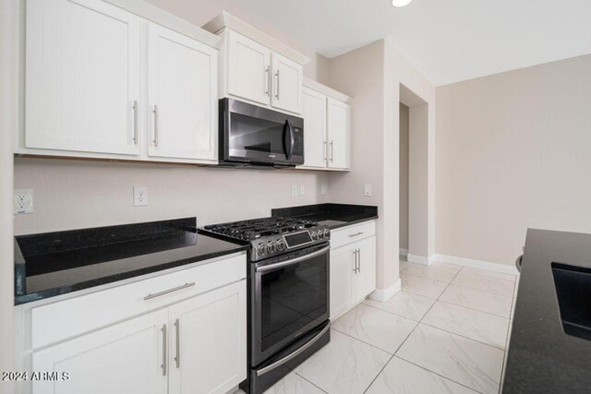 4 bedrooms House in Surprise, USA No. 417636