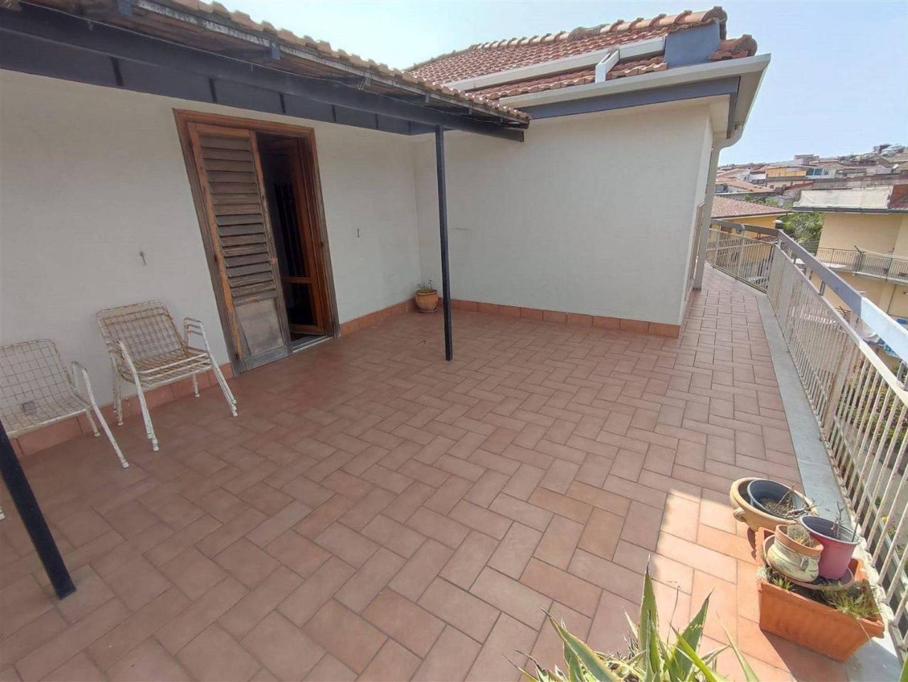 5 rooms Penthouse in Catania, Italy No. 108013