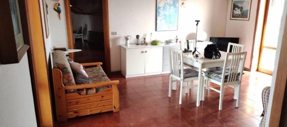 5 rooms Penthouse in Catania, Italy No. 108013 7