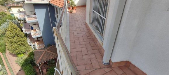 5 rooms Penthouse in Catania, Italy No. 108013 25