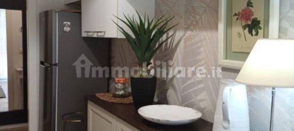 2 Schlafzimmer Wohnung in Lodi, Italy, Nr. 360759 8