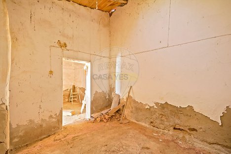 1 bedroom House in Santa Barbara de Padroes, Portugal No. 45843