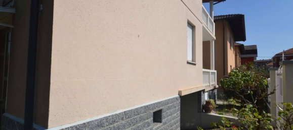 2 bedrooms Apartment in Grugliasco, Italy No. 305384 6