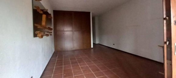 Квартира с 2 комнатами в Ольбия, Италия № 257901 5