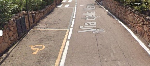 Квартира с 2 комнатами в Ольбия, Италия № 257901 8