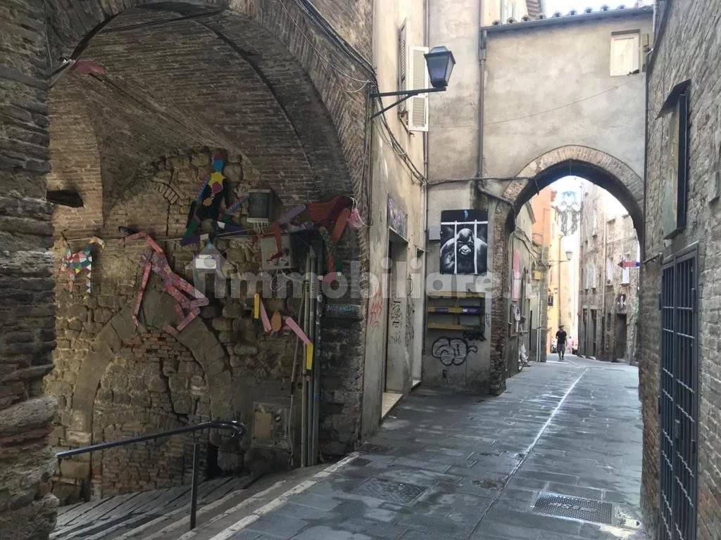 134m² Commercial property in Perugia, Italy No. 146051