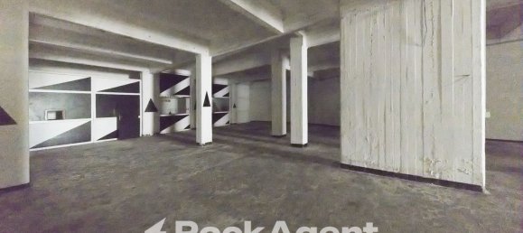 809m² Commercial property in Genoa, Italy No. 12779 19