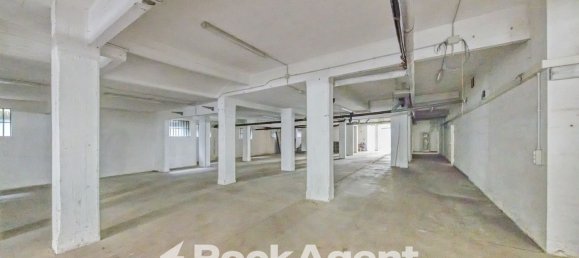 809m² Commercial property in Genoa, Italy No. 12779 32