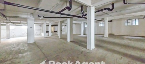 809m² Commercial property in Genoa, Italy No. 12779 38