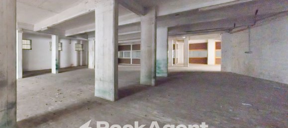 809m² Commercial property in Genoa, Italy No. 12779 29