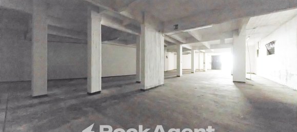 809m² Commercial property in Genoa, Italy No. 12779 12