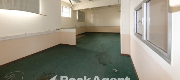 809m² Commercial property in Genoa, Italy No. 12779 20