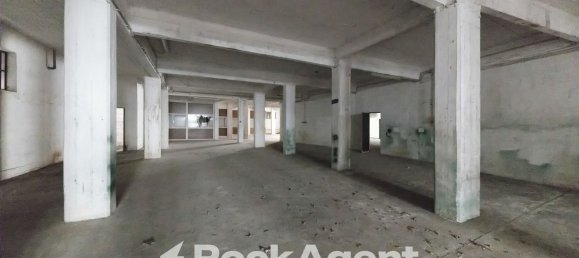 809m² Commercial property in Genoa, Italy No. 12779 17
