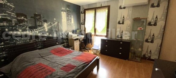 4 Schlafzimmer Haus in Loiret, France, Nr. 72555 11