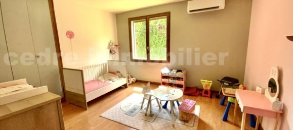 4 Schlafzimmer Haus in Loiret, France, Nr. 72555 10