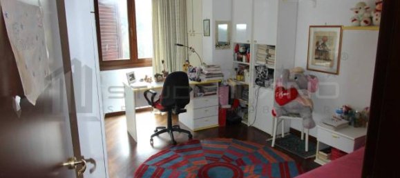 7 rooms Apartment in Cosenza, Italy No. 144888 9
