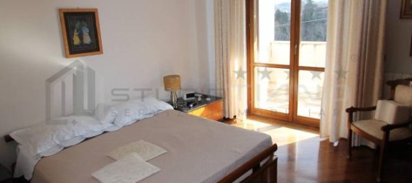 7 rooms Apartment in Cosenza, Italy No. 144888 16
