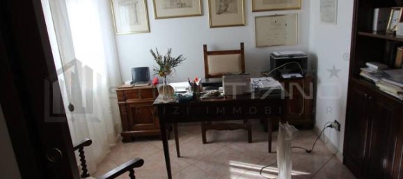 7 rooms Apartment in Cosenza, Italy No. 144888 38