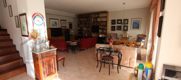 7 rooms Apartment in Cosenza, Italy No. 144888 33