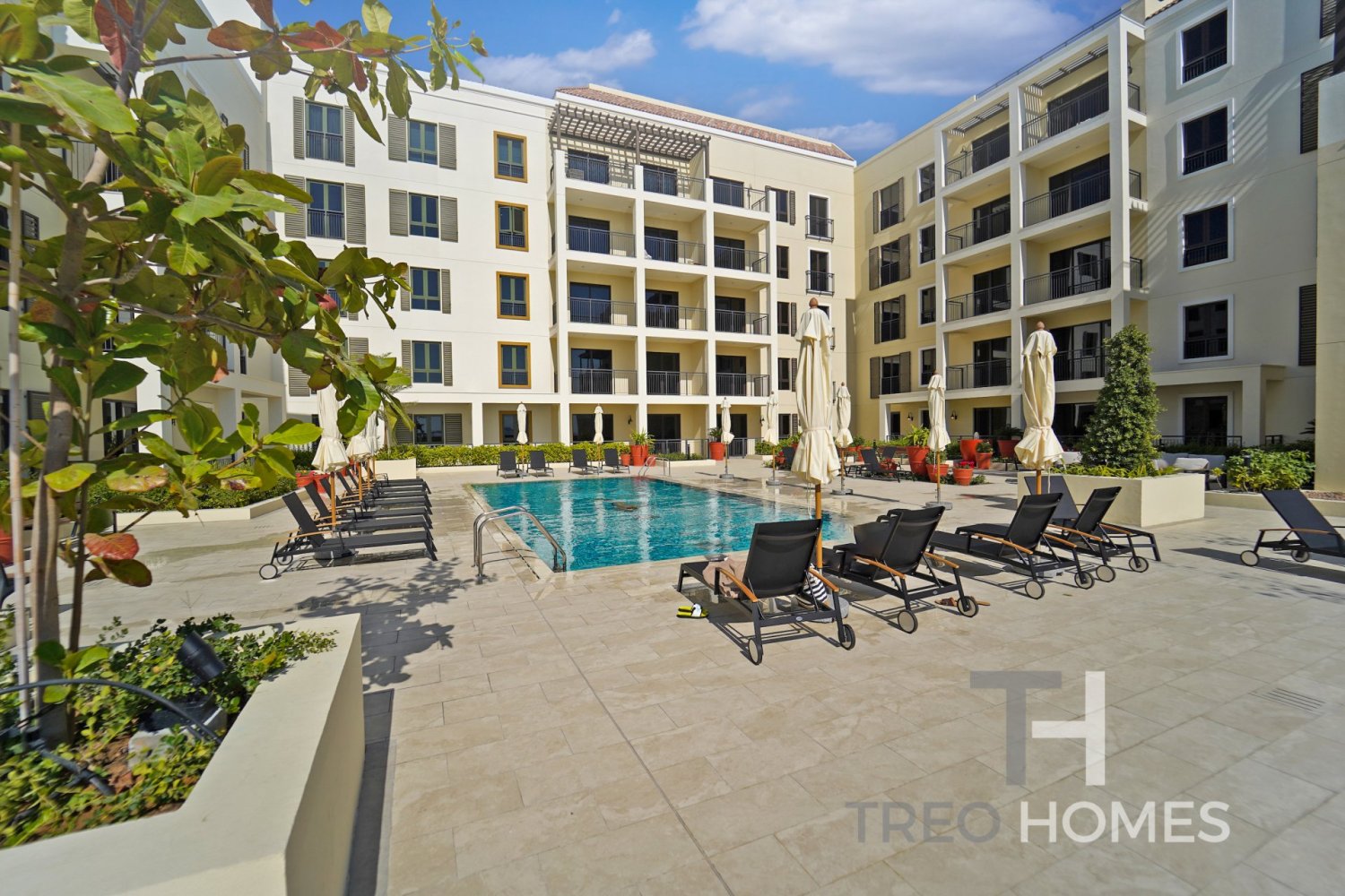 2 bedrooms Apartment in Jumeirah, UAE No. 28896