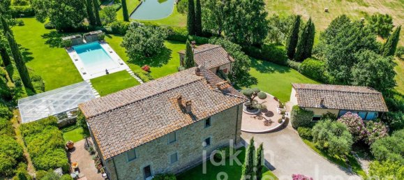 6 chambres Châteaux à Arezzo, Italy No. 345807 10