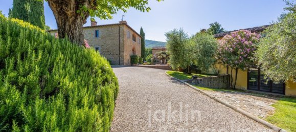 6 chambres Châteaux à Arezzo, Italy No. 345807 24