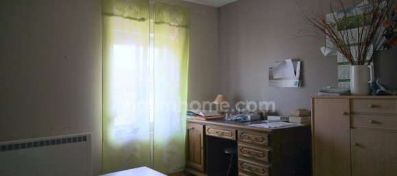 7 chambres Maison à Maizeroy, France No. 64581 20