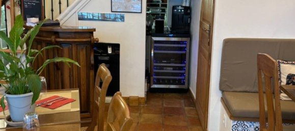 75m² Commercial property in La Garde-Freinet, France No. 353220 9