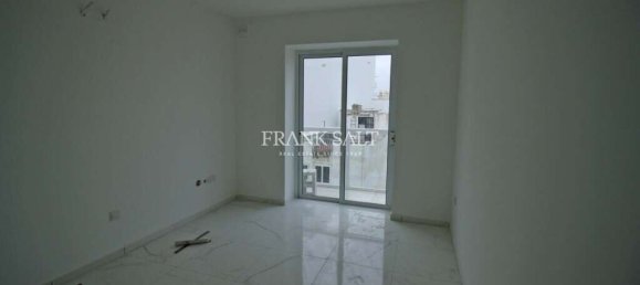 4 chambres Appartement à Pieta, Malta No. 4448 6