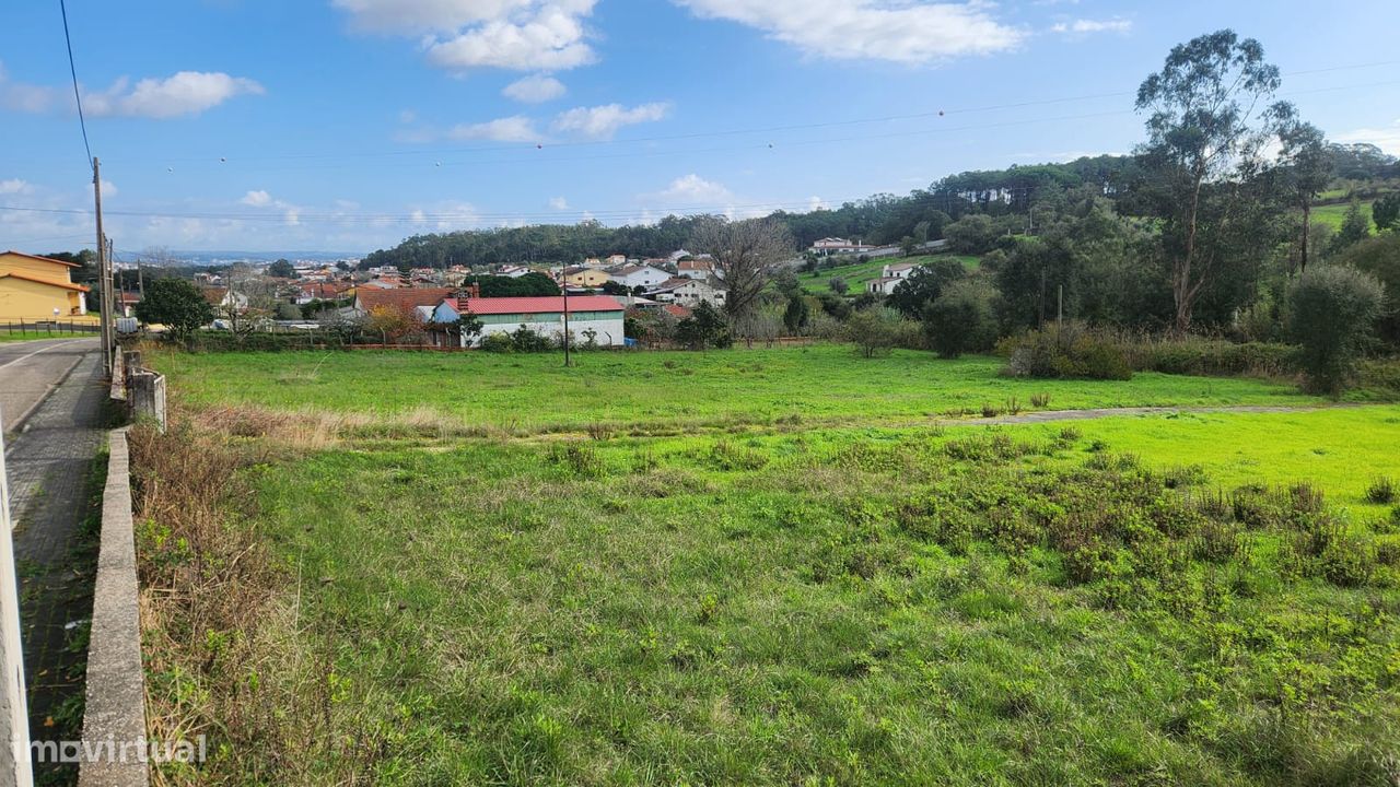 33877m² Land in Leiria, Portugal No. 301268